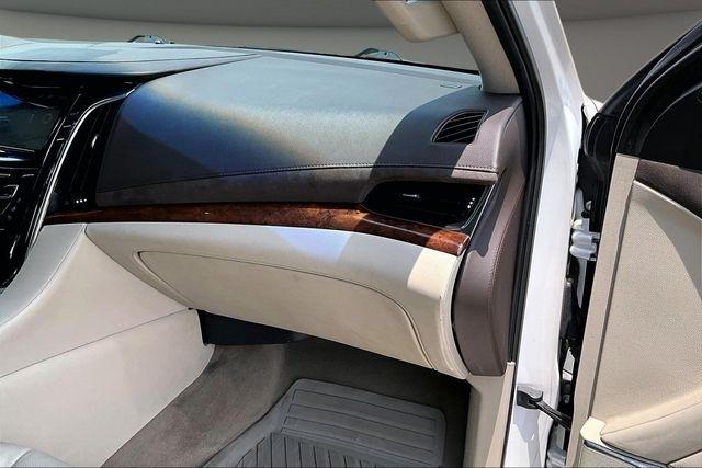 Cadillac Escalade 4WD 4dr Premium Collection 2016