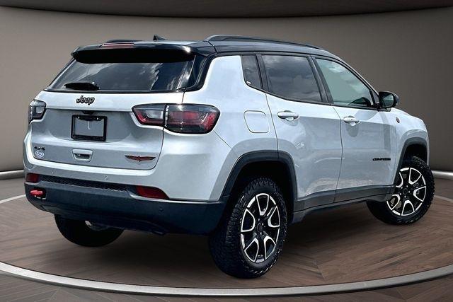 Jeep Compass Trailhawk 4x4 2025