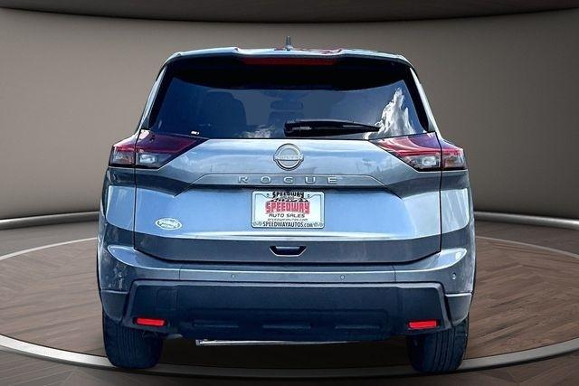 Nissan Rogue FWD SV 2025