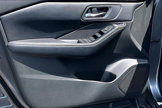 Nissan Rogue FWD SV 2025