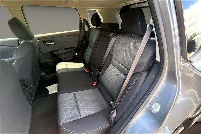 Nissan Rogue FWD SV 2025