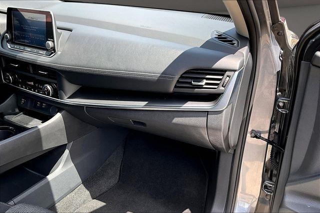 Nissan Rogue FWD SV 2025