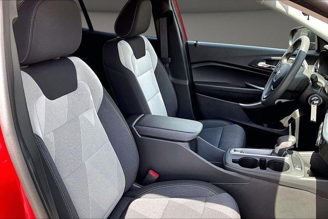 Chevrolet Trax FWD 4dr LS 2026