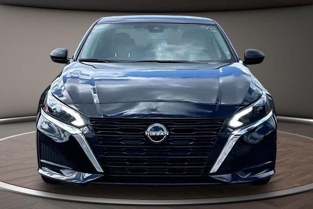 Nissan Altima 2.5 SV Sedan 2024