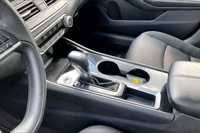 Nissan Altima 2.5 SV Sedan 2024