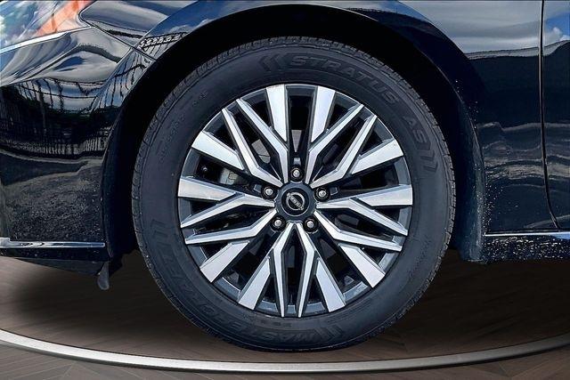 Nissan Altima 2.5 SV Sedan 2024