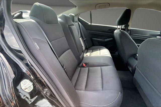 Nissan Altima 2.5 SV Sedan 2024
