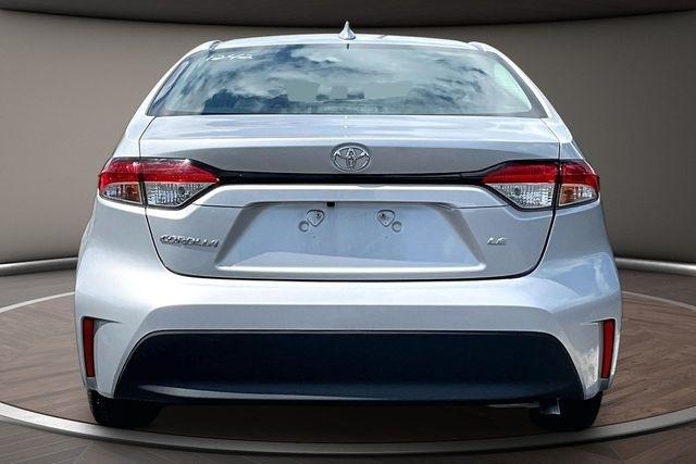 Toyota Corolla LE CVT (Natl) 2024