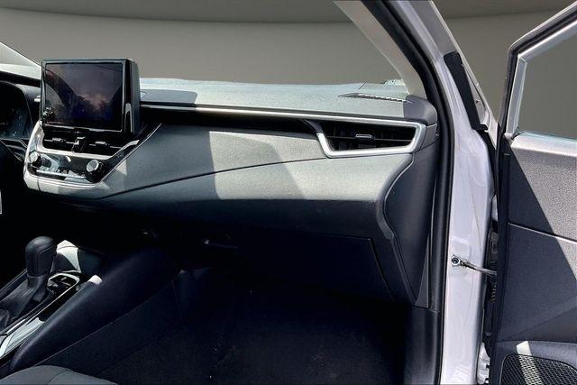Toyota Corolla LE CVT (Natl) 2024