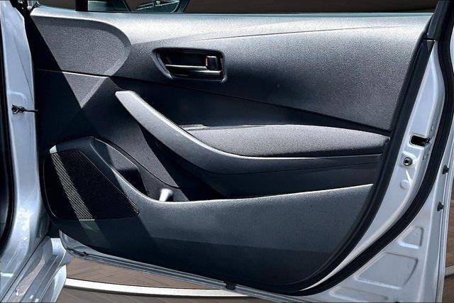 Toyota Corolla LE CVT (Natl) 2024