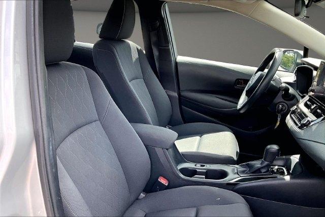 Toyota Corolla LE CVT (Natl) 2024