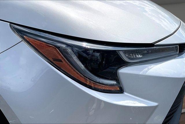 Toyota Corolla LE CVT (Natl) 2024