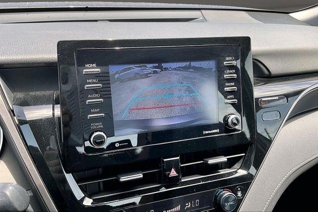 Toyota Camry LE Auto (Natl) 2024