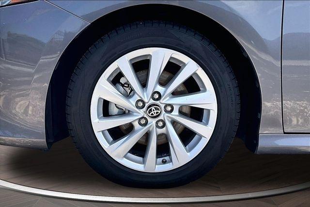 Toyota Camry LE Auto (Natl) 2024