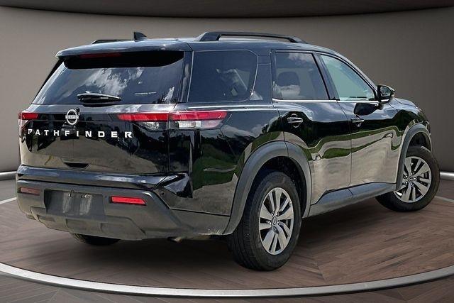 Nissan Pathfinder SV 2WD 2025