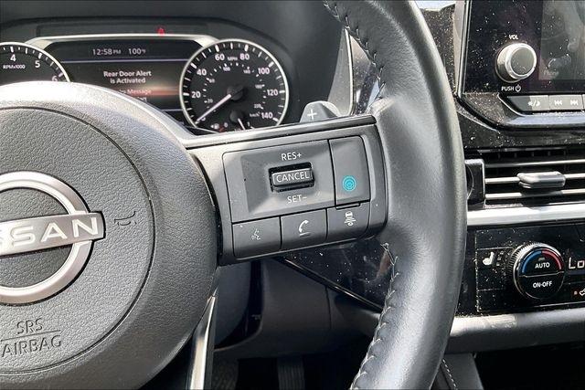 Nissan Pathfinder SV 2WD 2025