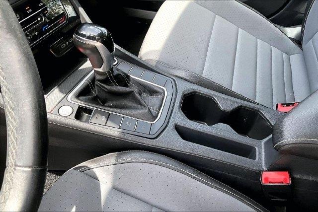 Volkswagen Jetta SE Auto 2025