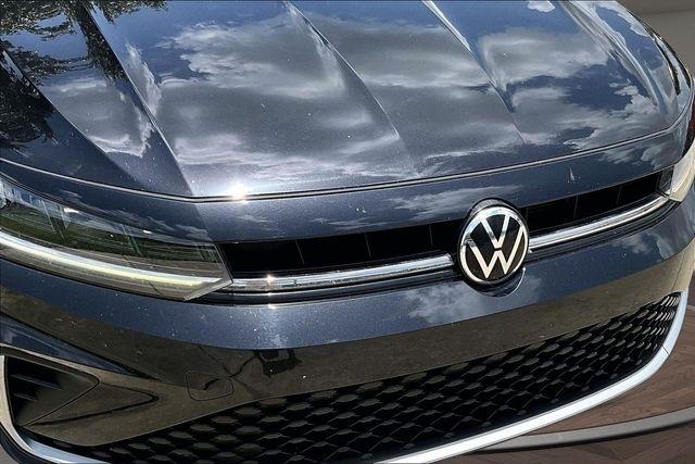 Volkswagen Jetta SE Auto 2025