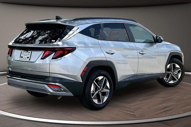 Hyundai Tucson SEL FWD 2026
