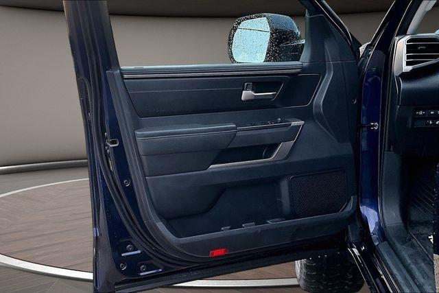 Toyota Tundra 4WD SR5 Double Cab 6.5' Bed (Natl) 2022