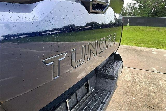 Toyota Tundra 4WD SR5 Double Cab 6.5' Bed (Natl) 2022