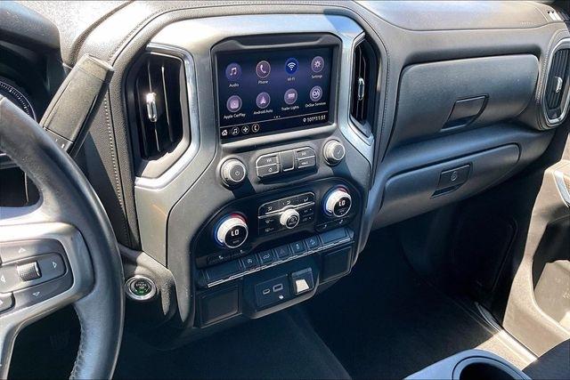 Chevrolet Silverado 1500 4WD Crew Cab 147" RST 2020