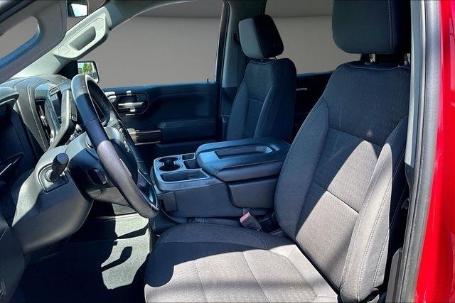 Chevrolet Silverado 1500 4WD Crew Cab 147" RST 2020