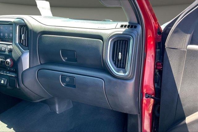 Chevrolet Silverado 1500 4WD Crew Cab 147" RST 2020