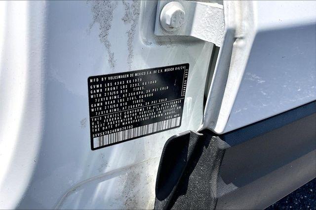 Volkswagen Taos SE FWD 2024