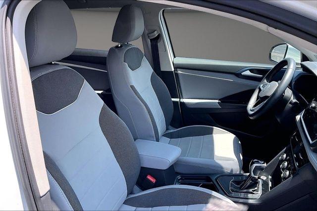 Volkswagen Taos SE FWD 2024