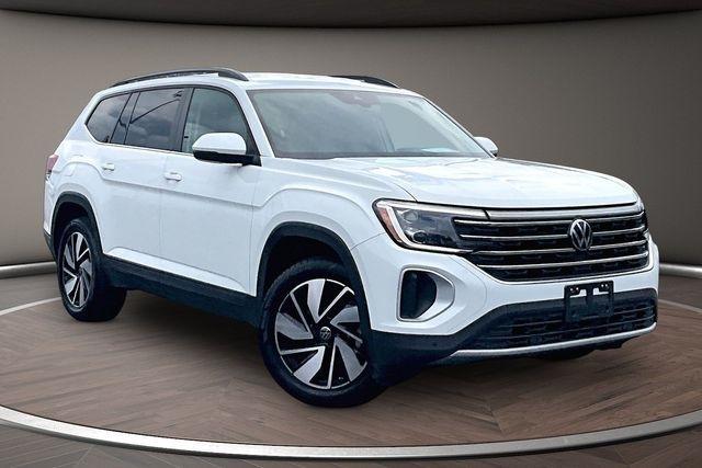 Volkswagen Atlas 2.0T SE w/Technology 4MOTION 2024