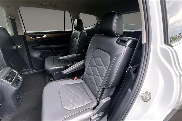 Volkswagen Atlas 2.0T SE w/Technology 4MOTION 2024