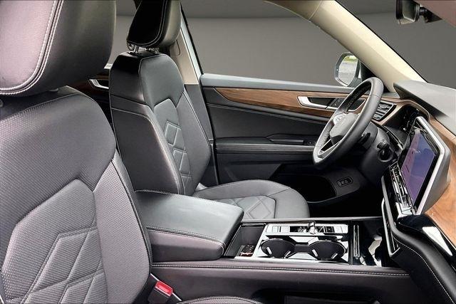 Volkswagen Atlas 2.0T SE w/Technology 4MOTION 2024