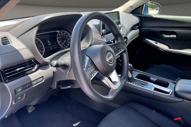 Nissan Sentra SV CVT 2024