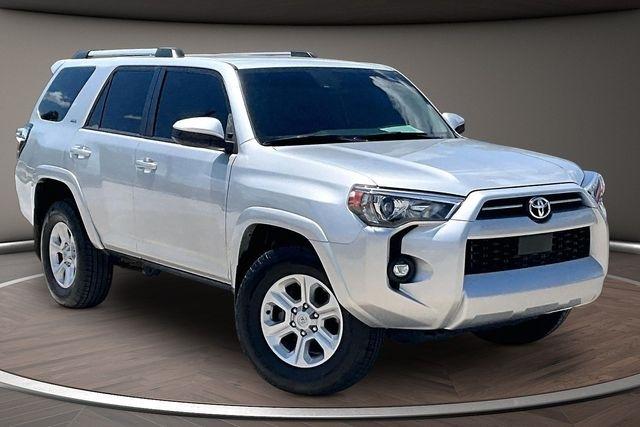 Toyota 4Runner SR5 2WD (Natl) 2023