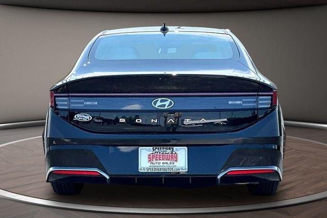Hyundai Sonata SEL 2.5L FWD 2024