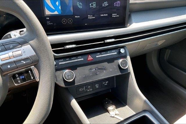 Hyundai Sonata SEL 2.5L FWD 2024