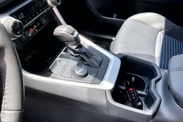 Toyota RAV4 Hybrid XSE AWD (Natl) 2023