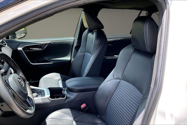 Toyota RAV4 Hybrid XSE AWD (Natl) 2023