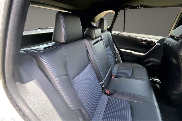 Toyota RAV4 Hybrid XSE AWD (Natl) 2023