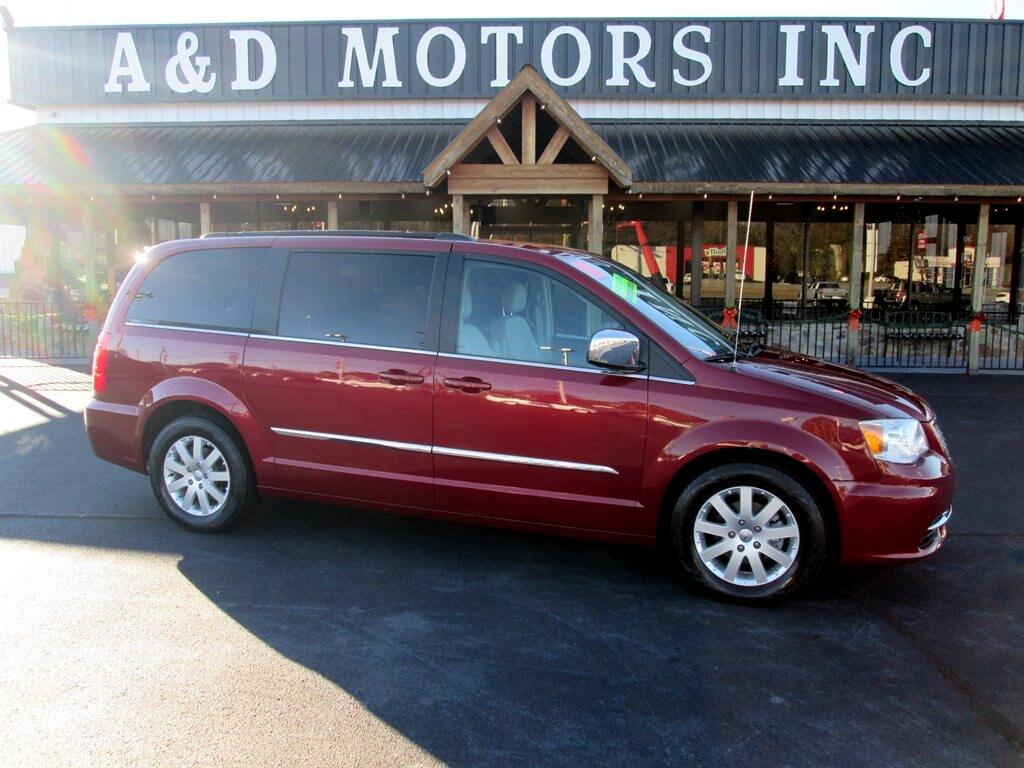 Chrysler Town & Country 4dr Wgn Touring-L 2011