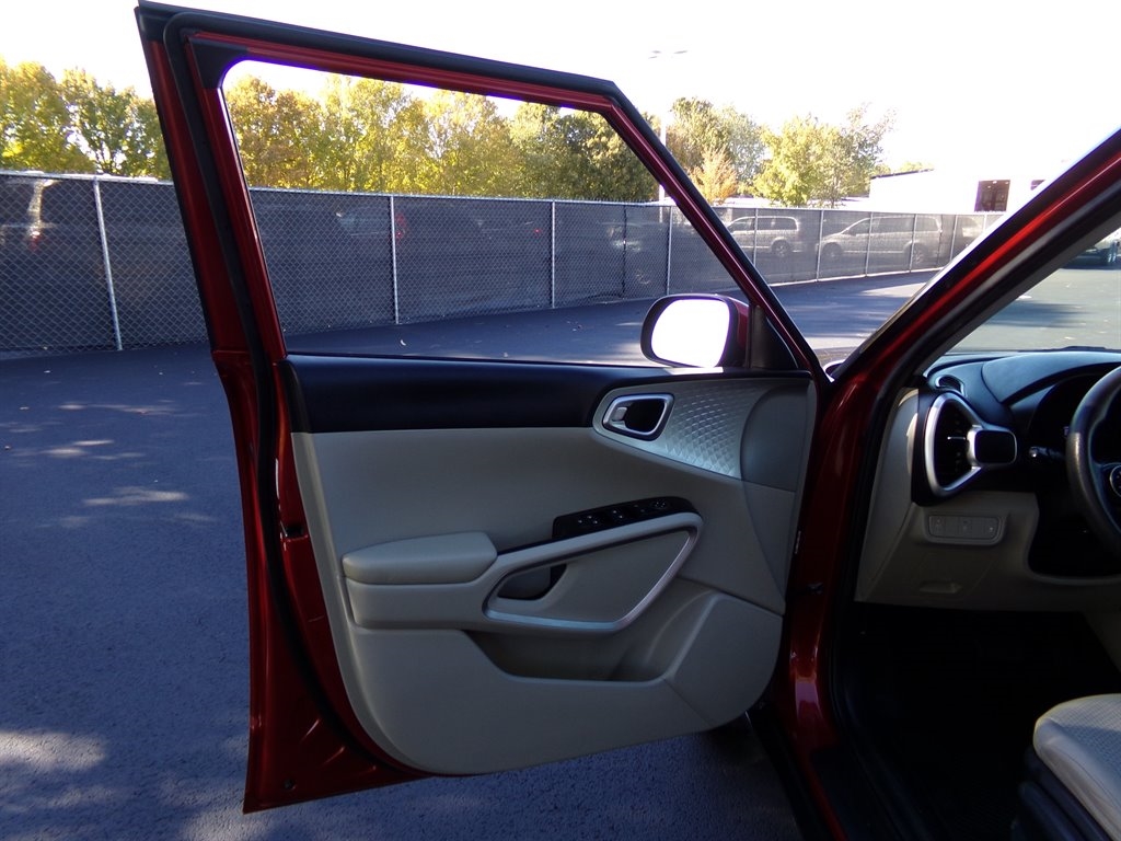 Kia Soul LX IVT 2021