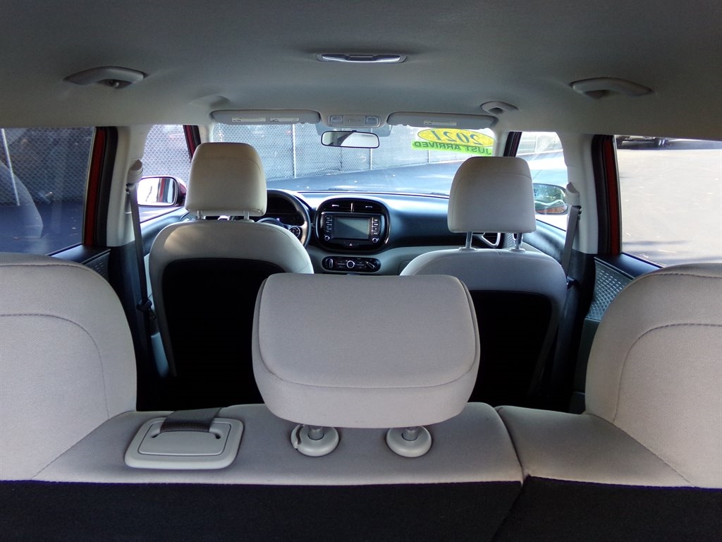 Kia Soul LX IVT 2021