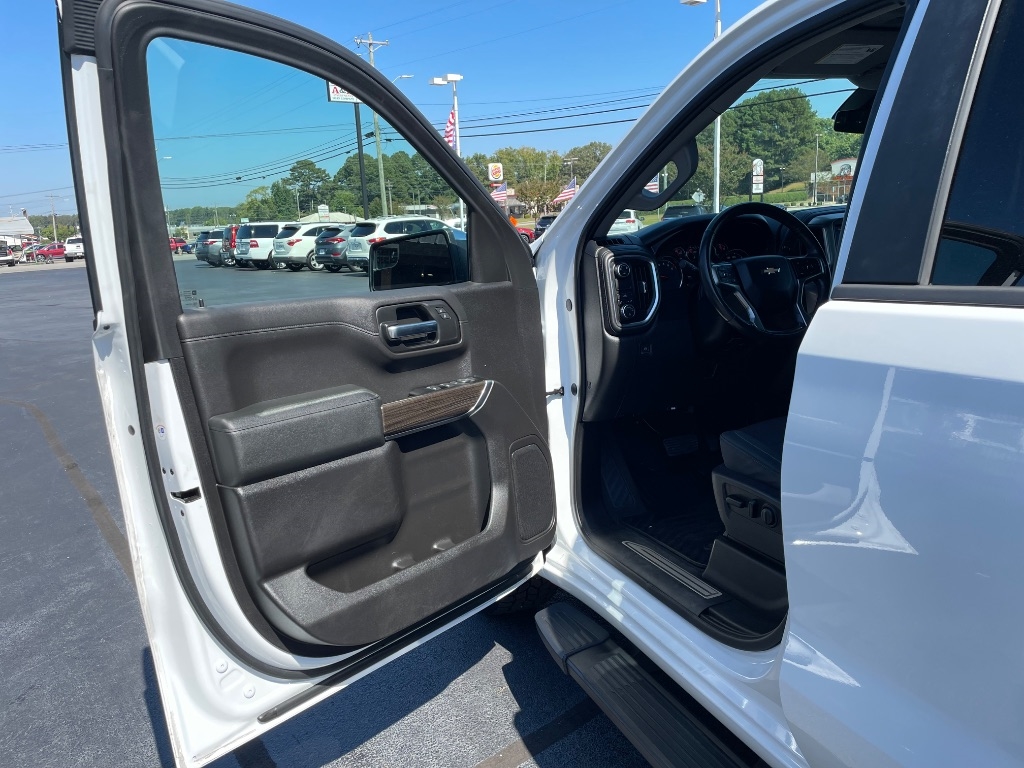 Chevrolet Silverado 1500 2WD Double Cab 147" LT 2019