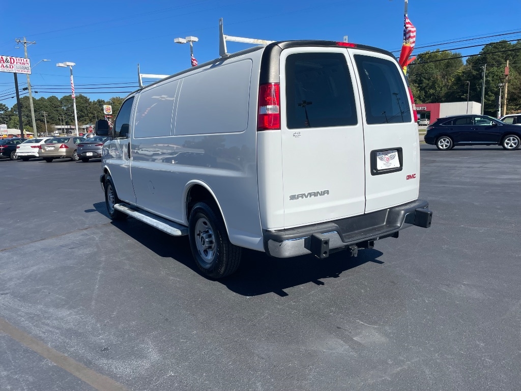 GMC Savana Cargo Van RWD 2500 135" 2014