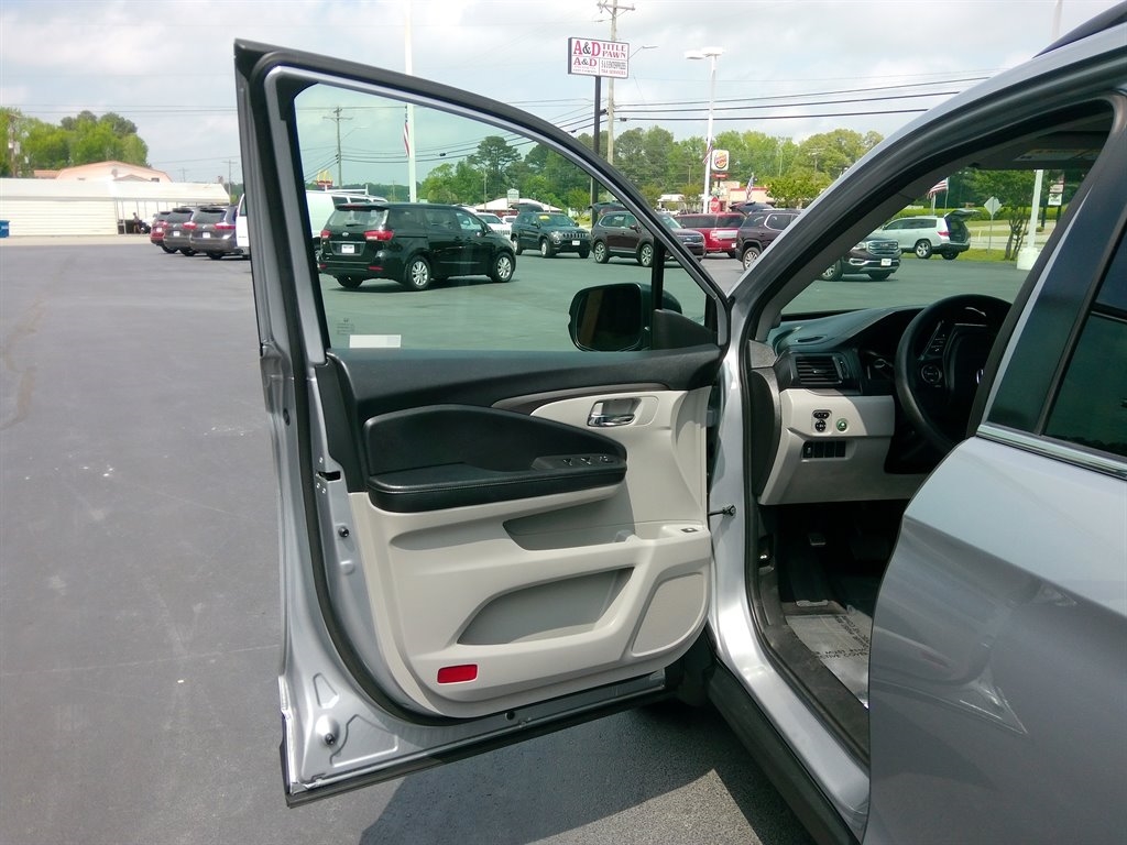 Honda Pilot LX 2WD 2018