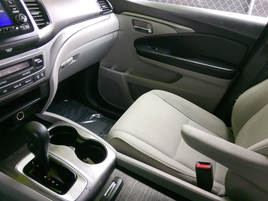 Honda Pilot LX 2WD 2018