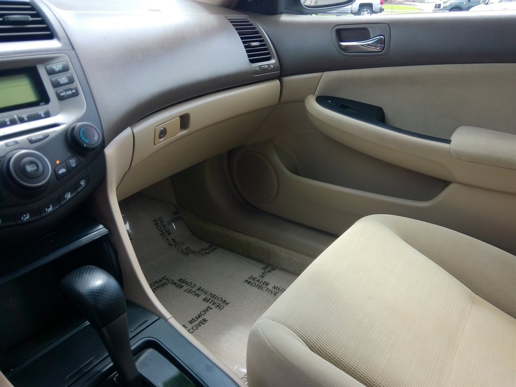 Honda Accord Sdn 4dr I4 AT VP 2007