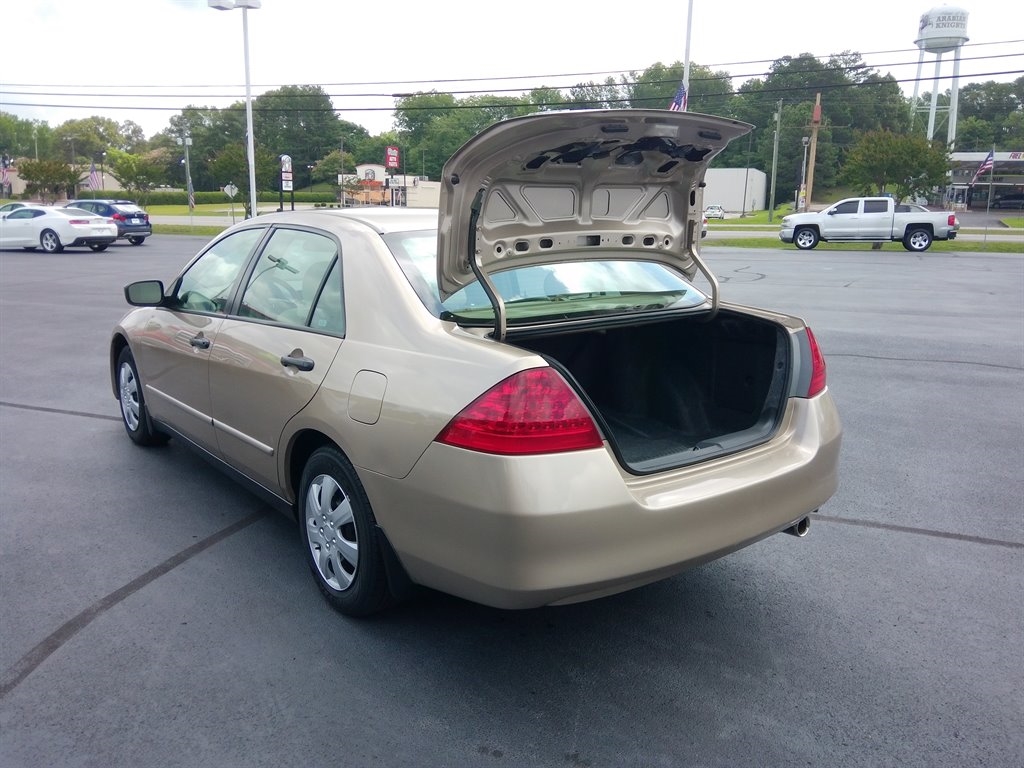 Honda Accord Sdn 4dr I4 AT VP 2007