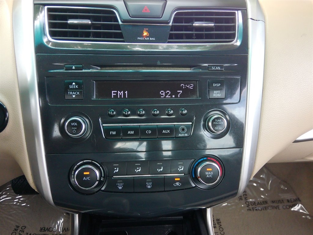 Nissan Altima 4dr Sdn I4 2.5 S 2013